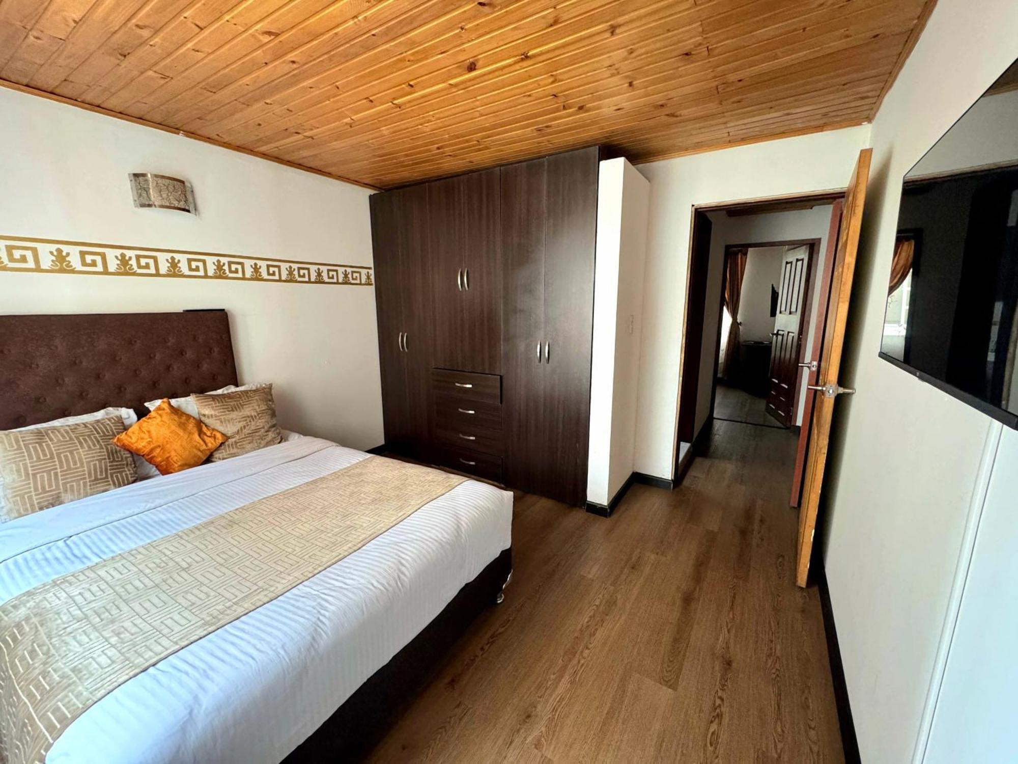 Hotel Oporto 83 Bogotá Esterno foto