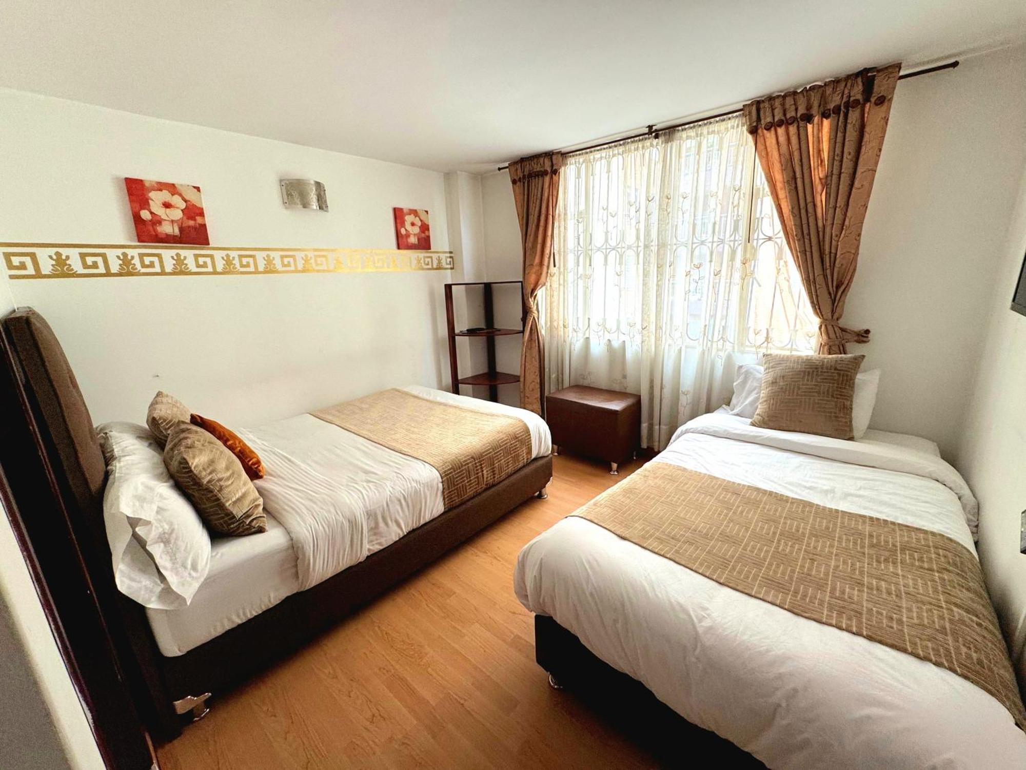Hotel Oporto 83 Bogotá Esterno foto